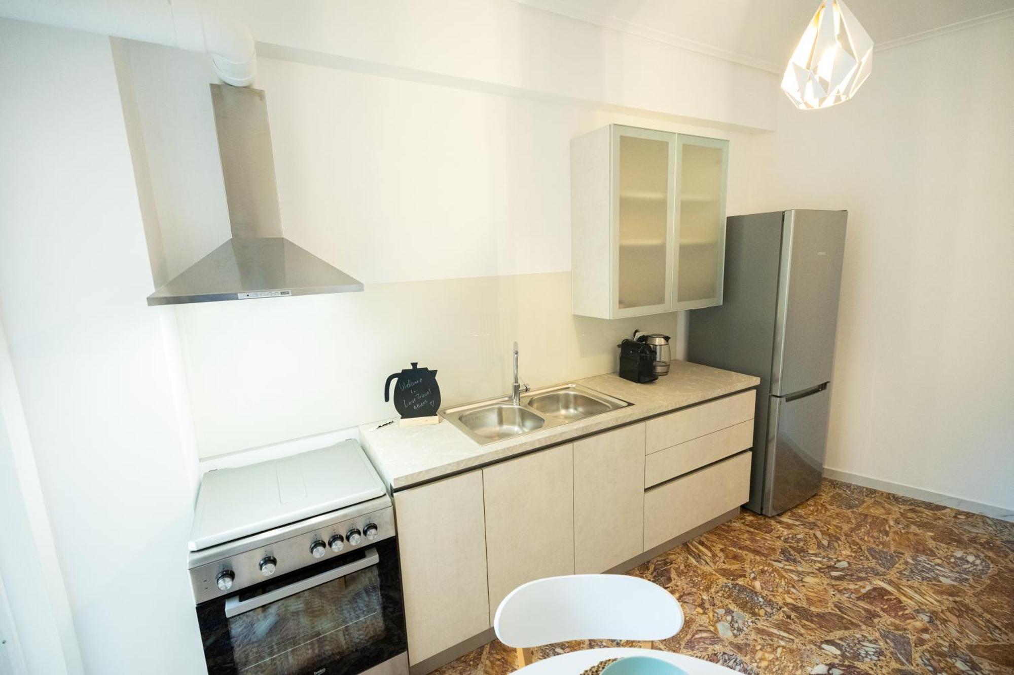Love Travel Athens Apartments Atenas Exterior foto